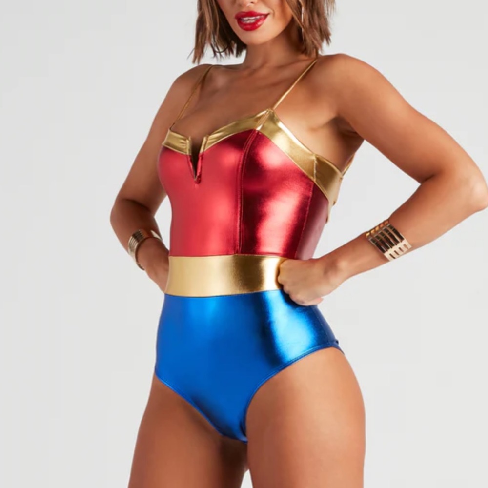 Wonder Woman Adult Costume
